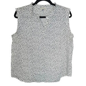 ‎Court & Rowe Black and White Floral Blouse